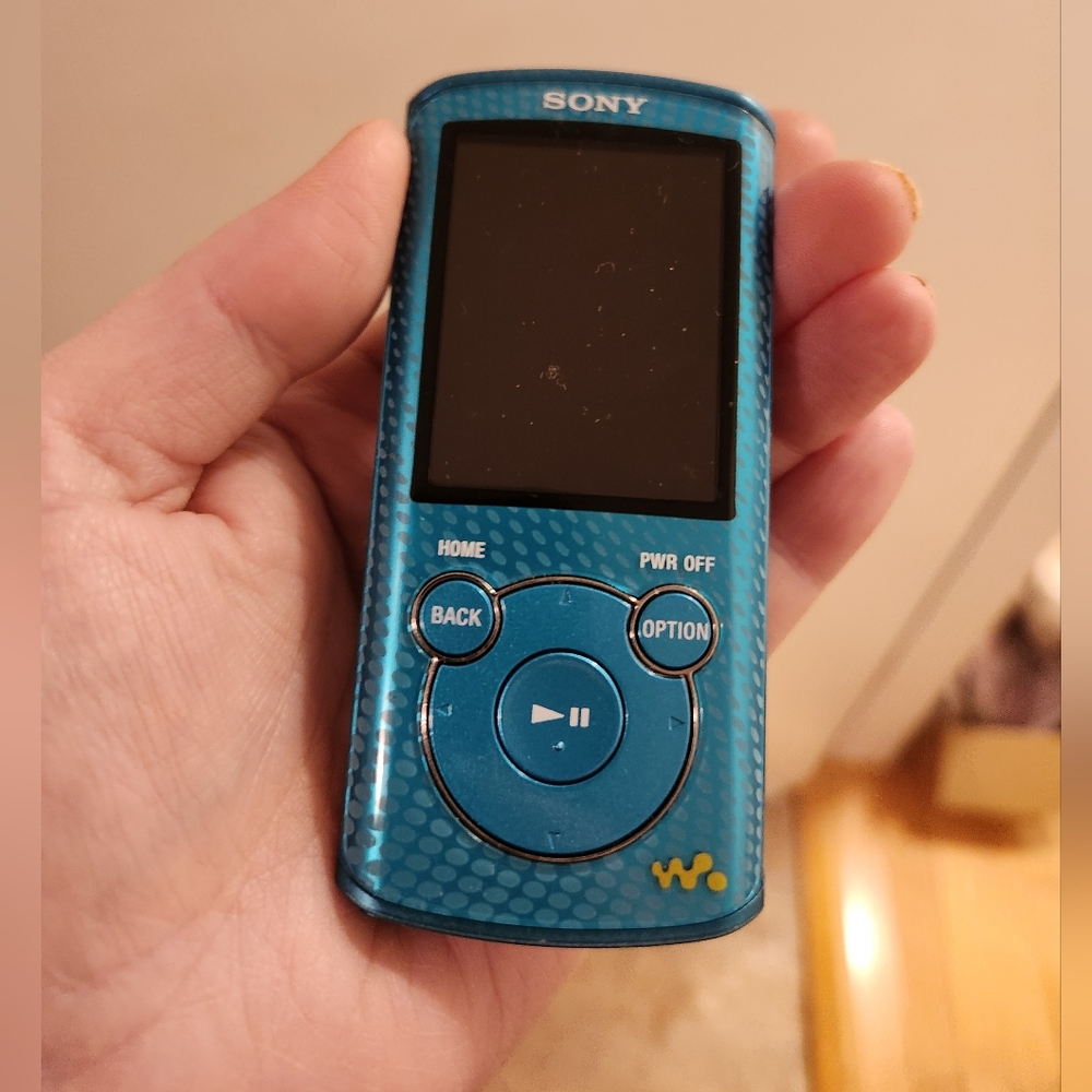 Sony Vibrant Blue MP3 Player